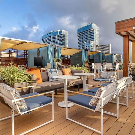 Hilton Grand Vacations Club Hokulani Waikiki Honolulu Hotel Exterior photo